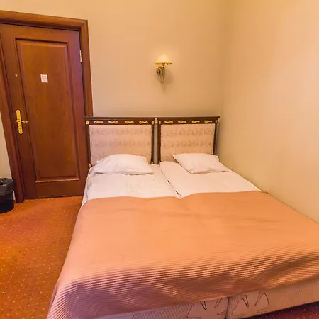 Hotell Garden Palace 4*