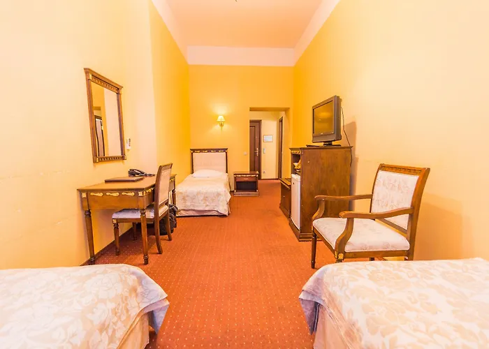 Garden Palace Hotel 4*