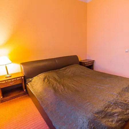 Garden Palace Hotel 4*