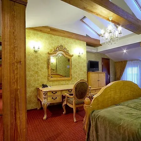Garden Palace Готель Рига