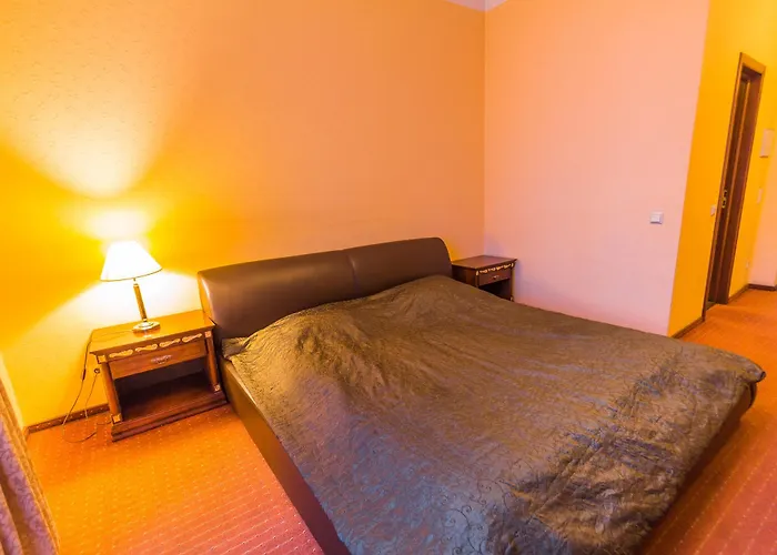 Garden Palace Hotel 4*