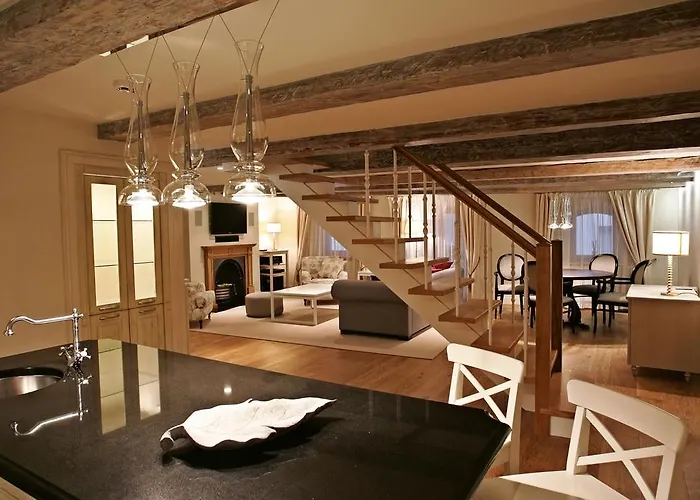 酒店 Garden Palace