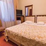 Ξενοδοχείο Garden Palace 4*
