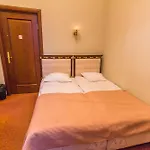 Ξενοδοχείο Garden Palace 4*