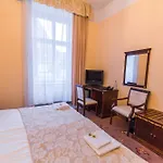 Garden Palace 4*