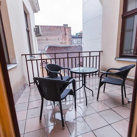 Ξενοδοχείο Garden Palace 4*